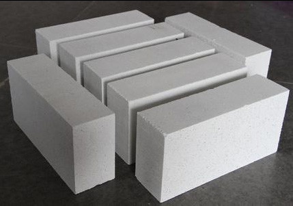 A series of  - alumina for refractories